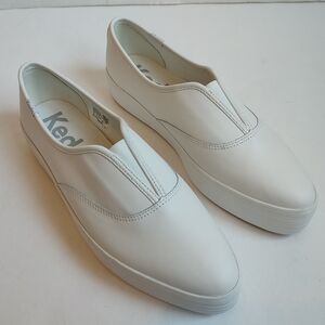 Keds Point Toe Pull On Platform Leather White Pointed Toe Sneakers Flats 8.5 NEW